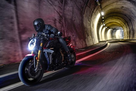 MV Agusta se asegura financiación para los próximos 5 años y su directiva rusa se refuerza