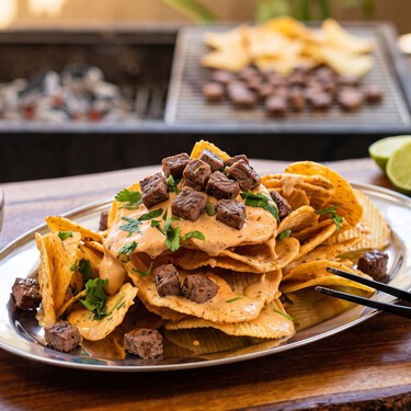 Cómo hacer las Ruffles virales con carne asada y salsa cremosa en casa: ideales para botanear el fin de semana 