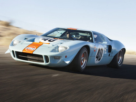 Adjudicado el Ford GT40 Gulf de Steve McQueen: 11 millones bien valen un repaso a su leyenda