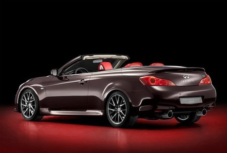 AMG podría preparar la Infiniti Performance Line