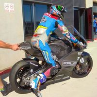 Álex Márquez ya ha probado la Kalex con motor Triumph de Moto2 2019: "Está más cerca de MotoGP"