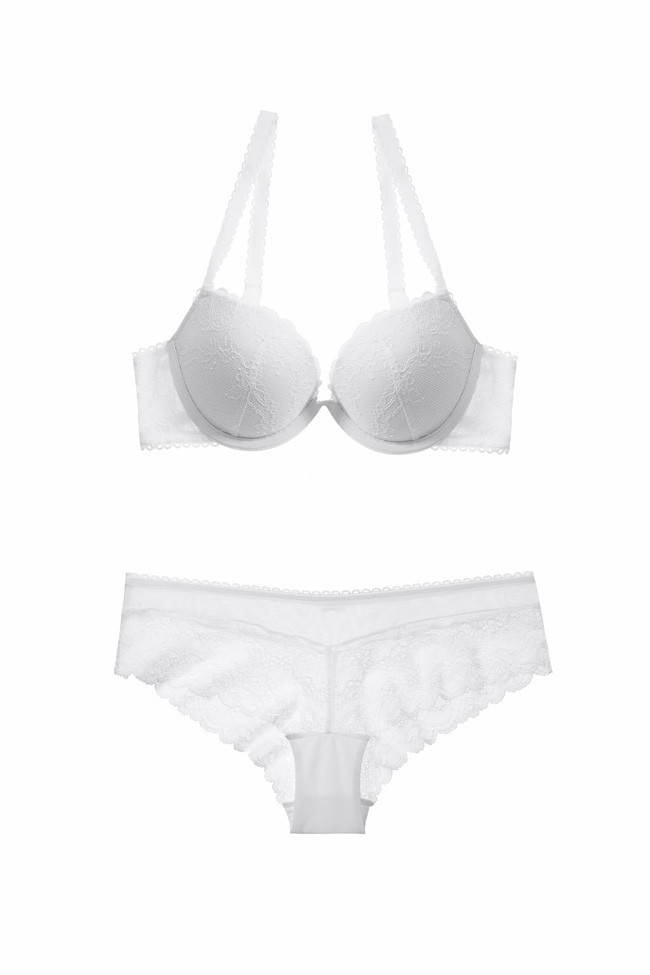 Etam apuesta por un escote perfecto con su nuevo push up