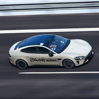 El coche eléctrico que superó a Tesla en ventas se actualiza y demuestra con un récord de resistencia que su autonomía de 900 km no es sólo teórica 