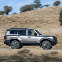 "No son híbridos, ni remotamente". Toyota critica la estrategia de las marcas de vendernos todos los híbridos bajo el mismo paraguas, y aseguran que ellos no lo hacen