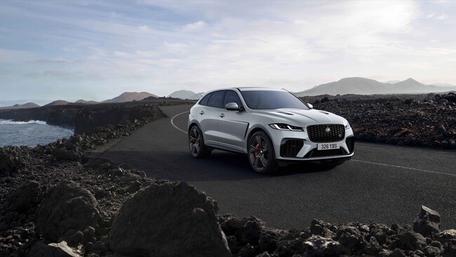 Jaguar F Pace R Dynamic Black 2021 4