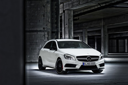 Mercedes-Benz A 45 AMG