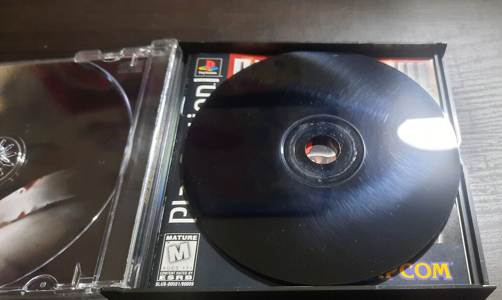 Estas fueron las razones por las que los CDs de la PS1 eran de color negro 