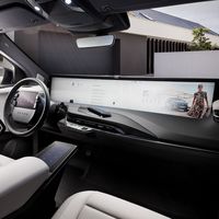 El SUV eléctrico chino Byton M-Byte llegará a Europa en 2021 y su enorme pantalla podrá hacer de todo