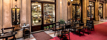 No solo es estar cerrado o tener restricciones, muchos clientes gastan menos de media