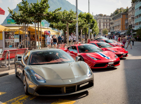 Cars & Coffee Ferrari 488 GTB 