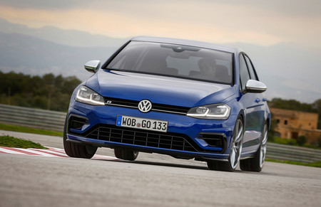 ¿Microhibridación y 400 CV para el próximo Volkswagen Golf R? Eso dicen los últimos rumores