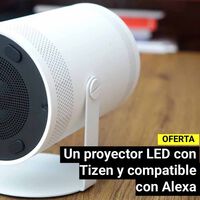 El Corte Inglés tiene rebajadísimo uno de los proyectores más icónicos: es de Samsung y es muy ligero