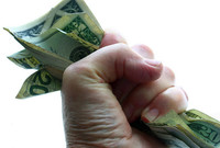 Dinero, poder, y la raíz del mal 