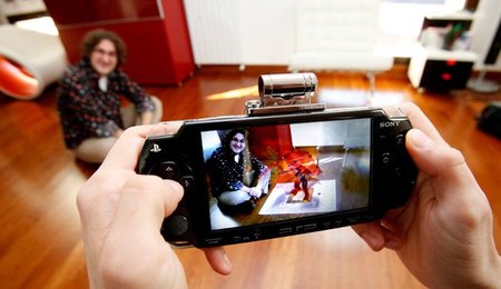 "Probablemente existan más títulos, todos para Sony, pero no tienen que ser para consola portátil." Entrevista a Dani Sánchez Crespo. Parte 1