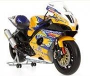 Consigue una réplica a escala de la Suzuki de Troy Corser