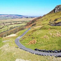 Un granjero se construyó un circuito de motos en su casa para cumplir su sueño. Ahora lo ha puesto a la venta 