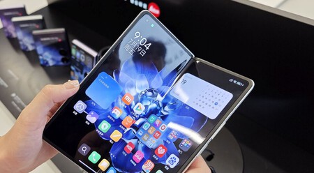 Xiaomi Mix Fold 4 In China