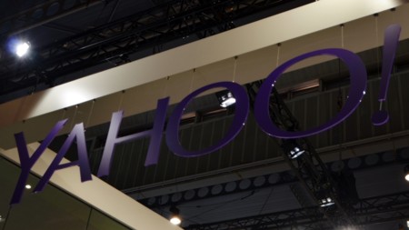 Yahoo podría haber puesto el cartel de "Se Vende" y empezado a hablar con los interesados