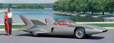 Coches nucleares con 8.000 km de autonomía y motores a reacción: así veíamos el futuro del transporte hace décadas