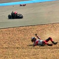 La caída de Jorge Lorenzo ha sido culpa de un fallo mecánico: "He tenido mucha suerte"