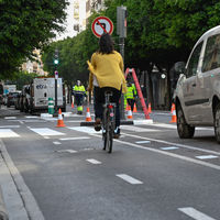 La DGT anima abiertamente por primera vez a dejar el coche y desplazarse en bici por la ciudad