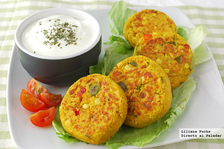 Receta de medallones de lentejas con salsa de yogur