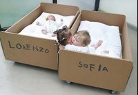 Cuna de cartón personalizable