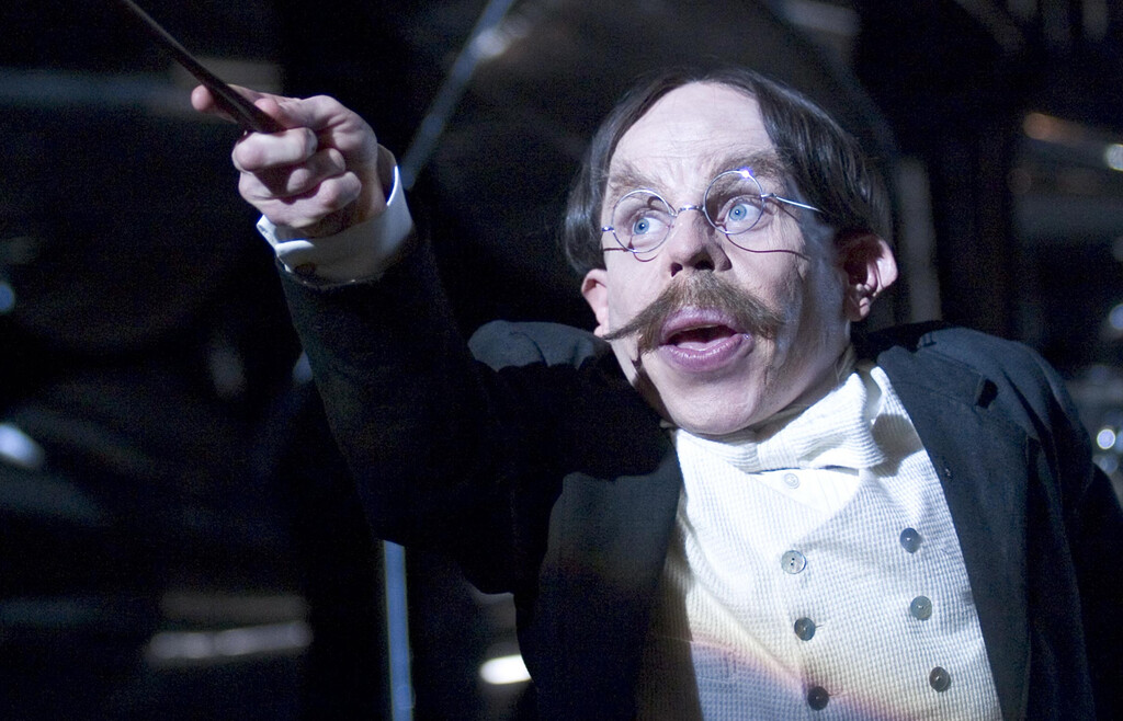 Harry Potter de HBO rompe una de sus reglas primordiales y repetirá el papel de un actor en la serie reboot Harry Potter de HBO rompe una de sus reglas primordiales y repetirá el papel de un actor en la serie reboot
