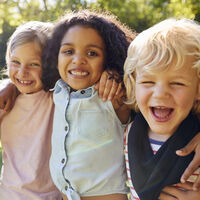 Empatía en los niños, ¿cuándo aparece y cómo se desarrolla?