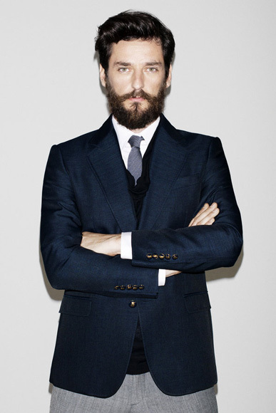 Elegancia con un puntito canalla en el último lookbook de Zara