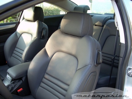 Peugeot 407 Coupe