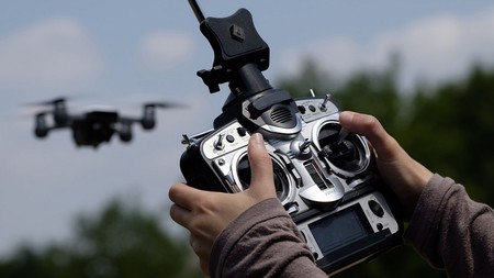 Las aseguradoras ya no mandan a peritos a inspeccionar las casas: ahora hacen volar a los drones