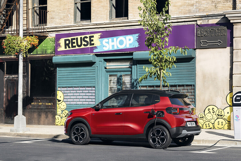 Este año termina el Plan MOVES para la compra de un coche eléctrico. El Gobierno promete un nuevo  Plan Auto 2030  de ayudas, más ágiles y rápidas