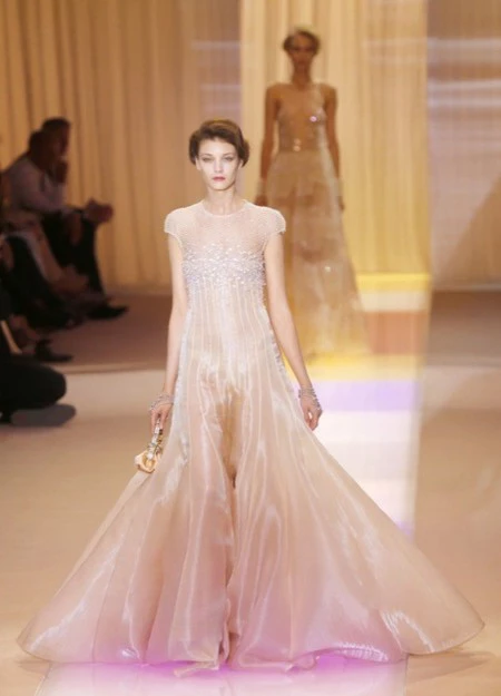Armani Privé Alta Costura Otoño-Invierno 2013/2014: la vuelta al old Hollywood