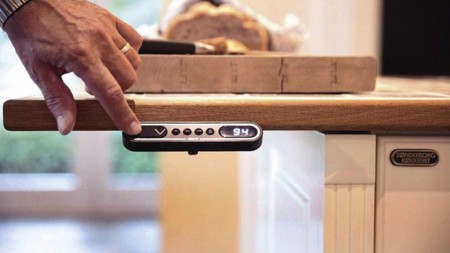 ¿Eres demasiado alto o bajo para tu cocina? Baselift la pone a tu altura para que no tengas excusas