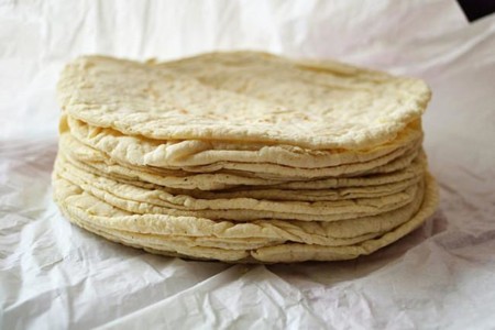 Infografía: la tortilla mexicana, sinónimo de plato, cuchara y comida