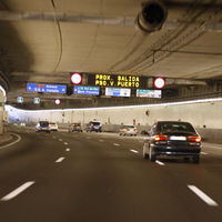 Los coches con etiqueta medioambiental Cero Emisiones y ECO podrán circular por 'Madrid Central'