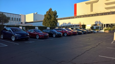 Tesla Motors reparte 24.500 coches eléctricos en su tercer trimestre, el mejor de su historia