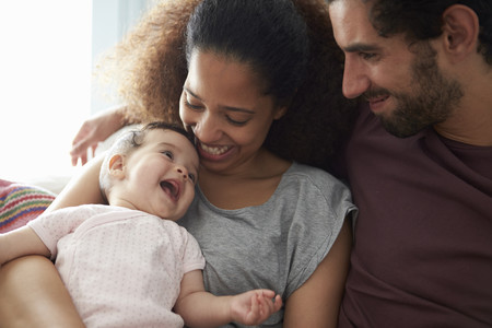 ¿Padres primerizos? Este es el glosario de términos que utilizarás con frecuencia en los primeros meses de tu bebé