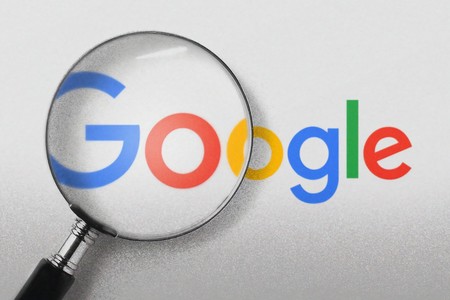 Google nos encierra en Google: los usuarios no hacen clic ni en la mitad de las búsquedas