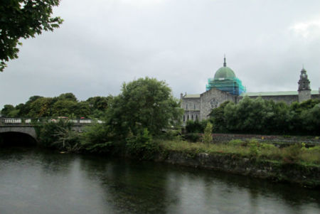 La historia del mono y el bebé y otras historias de Galway, al oeste de Irlanda