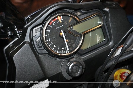 Suzuki V-Strom 1000 2014