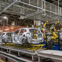 El cierre de las fábricas hundió la producción española de coches en abril un 97,5%, hasta las 4.451 unidades