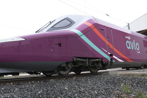 Renfe lanza hoy su oferta de alta velocidad de bajo coste con precios desde 5 euros por trayecto