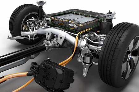 Japón cierra filas en torno a las baterías de estado sólido para coches eléctricos: busca los 800 km de autonomía
