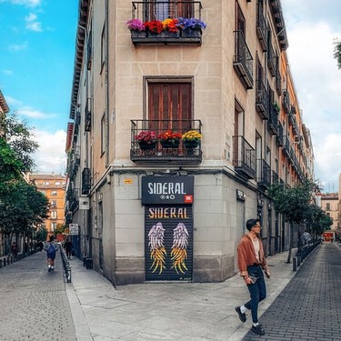 Ciudades como Madrid o Barcelona son cada vez más feas. Lo hacen a propósito, se llama arquitectura hostil 