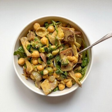 Curry de jackfruit con garbanzos: el guiso ideal para disfrutar de la fruta tropical ideal para dietas veganas 