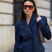 Ya está en Zara el pantalón holgado más elegante en el color de septiembre 2026