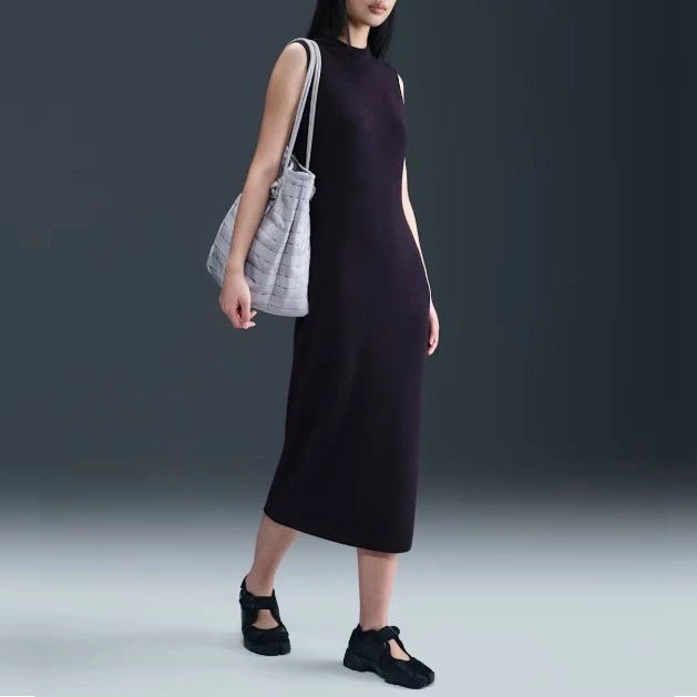 Nike Wool Classics Vestido de tejido Knit