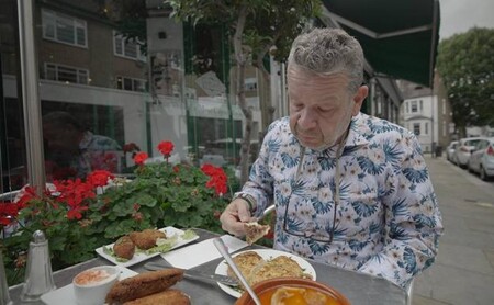 Chicote analiza las versiones inglesas de la paella, croquetas o tortilla de patatas: este es el ránking de los platos típicos españoles ordenados de más a menos saludable